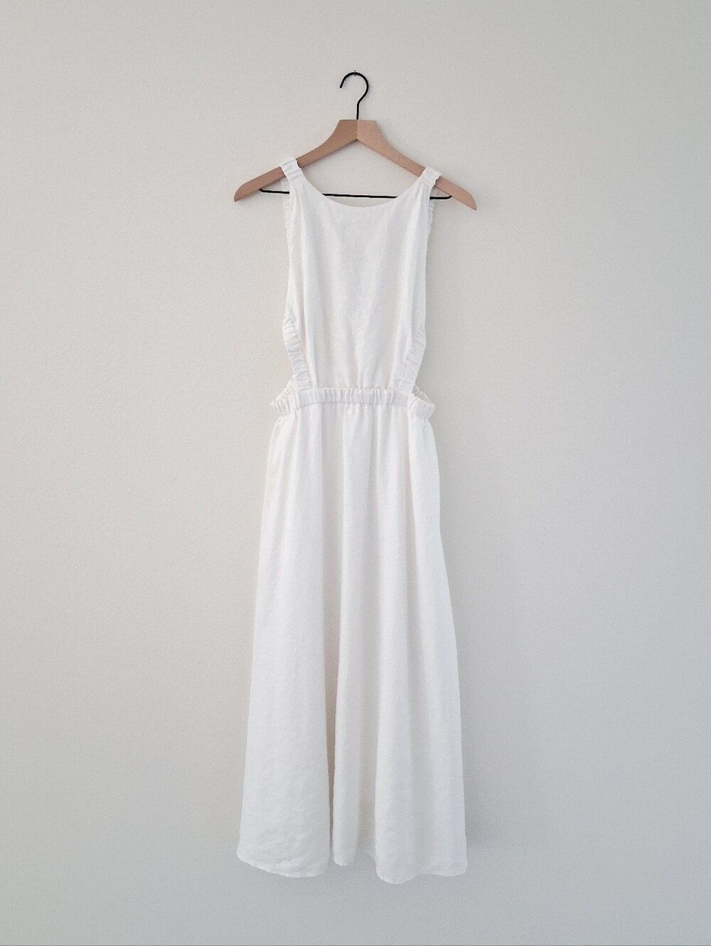 Pixie Market Beatrice White Linen Open Back Midi Dress - Picture 5 of 16